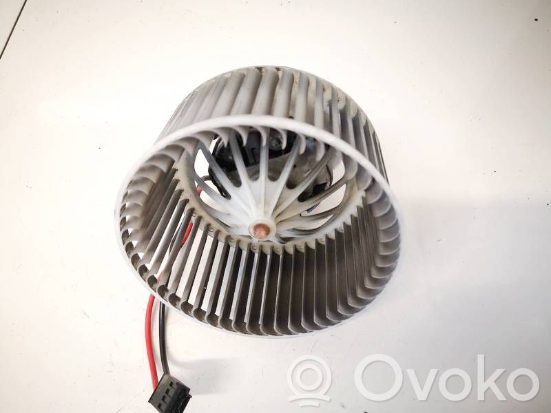 BMW 5 F10 F11 Ventola riscaldamento/ventilatore abitacolo 