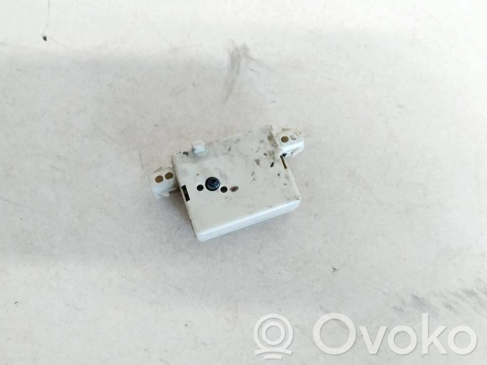 BMW 5 F10 F11 Unitate control antenă