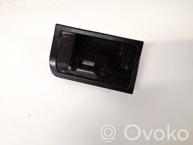 BMW 5 F10 F11 Cendrier