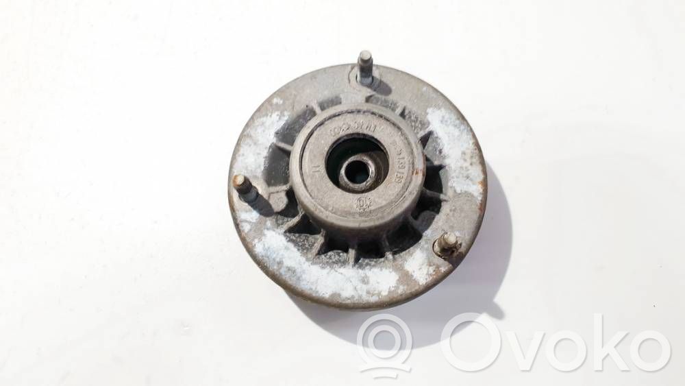 BMW 5 F10 F11 Piesă superioară arc 