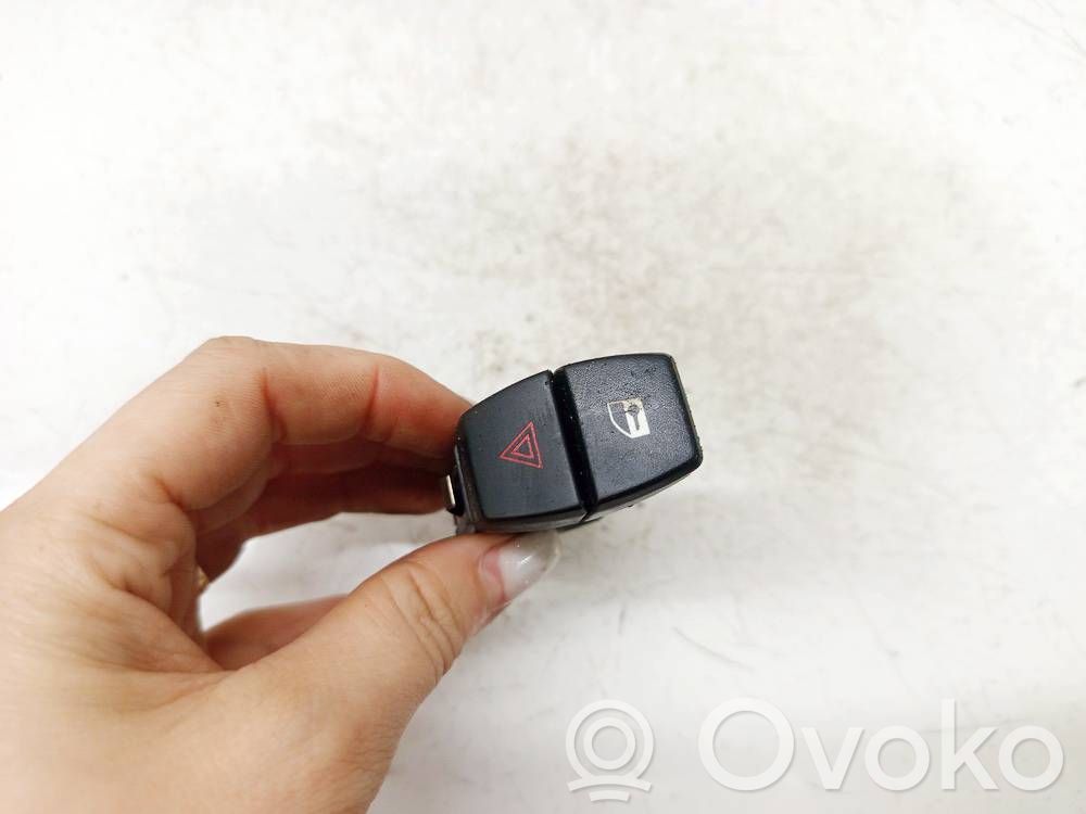 BMW 5 F10 F11 Comutator lumini pericol