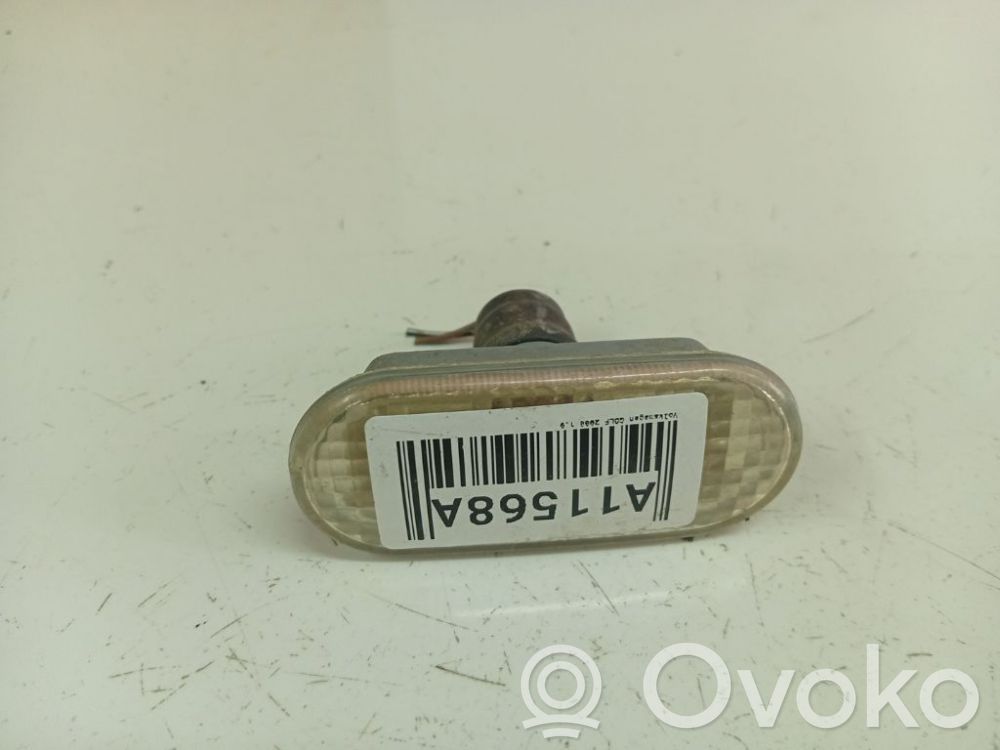 Volkswagen Golf IV Indicatore di direzione del parafango anteriore
