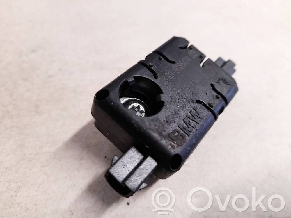 BMW 5 F10 F11 Unitate control antenă 