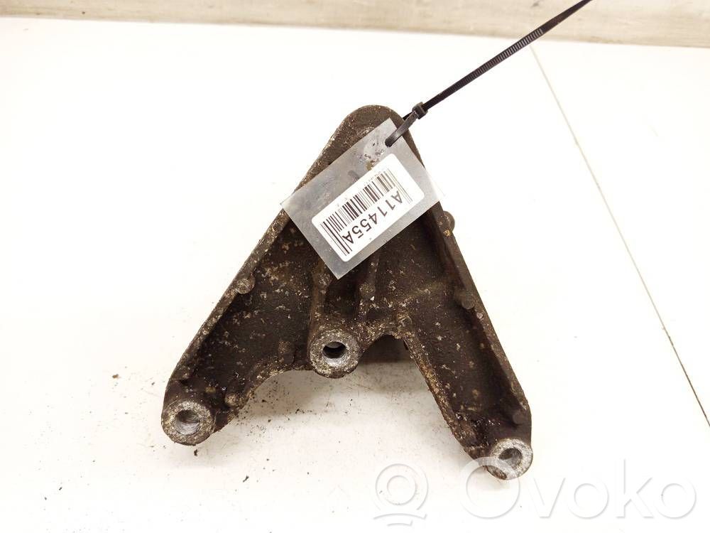 Opel Astra J Suport motor