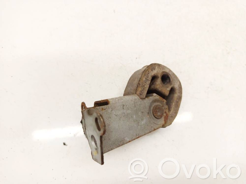 Audi A4 S4 B8 8K Staffa/supporto di montaggio della marmitta