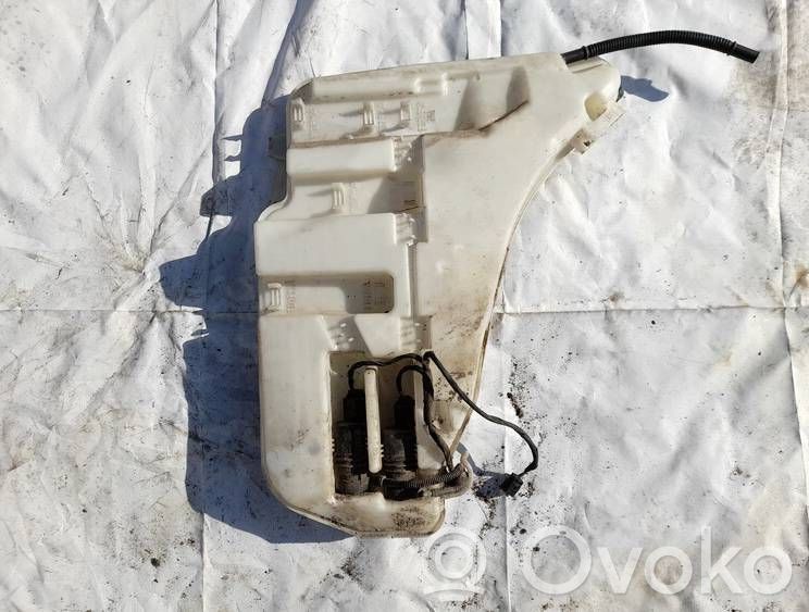 BMW 5 F10 F11 Rezervor lichid spălare parbriz 