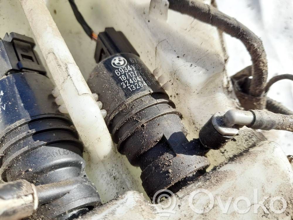 BMW 5 F10 F11 Pompa lavavetri parabrezza/vetro frontale