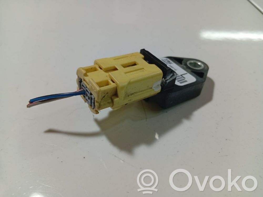 Toyota Avensis T250 Sensore d’urto/d'impatto apertura airbag 