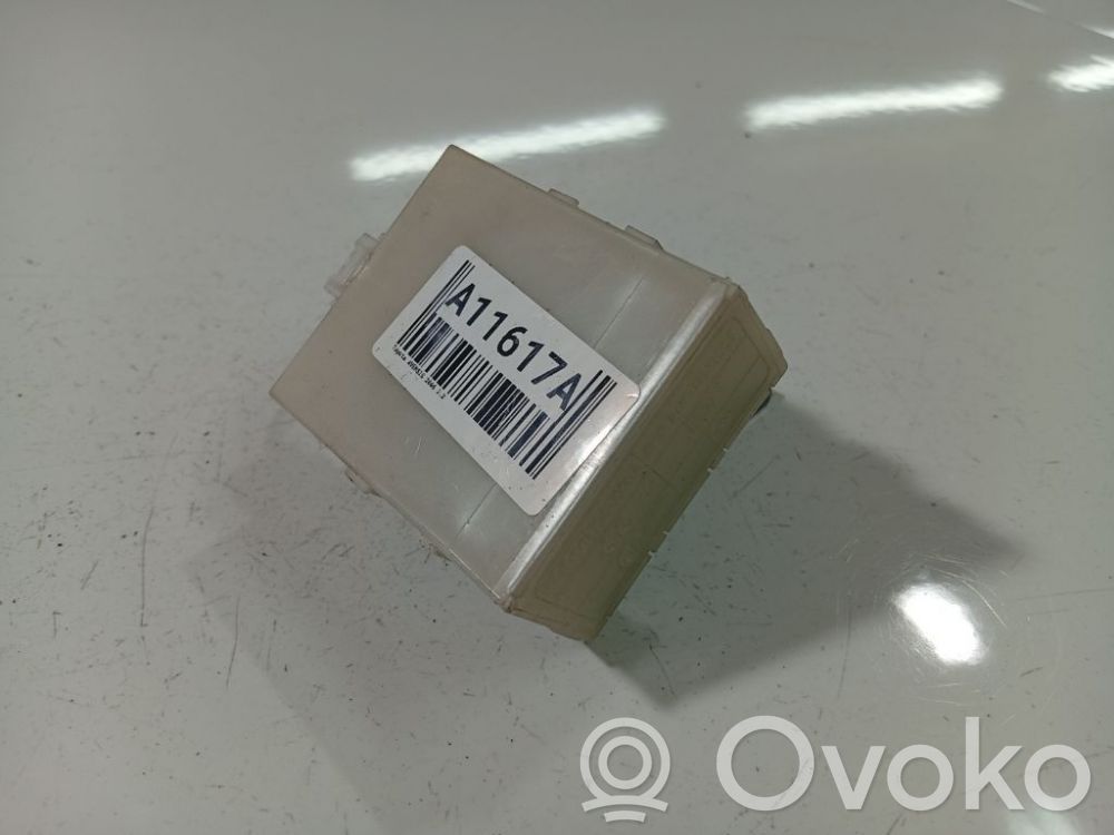 Toyota Avensis T250 Centralina/modulo portiere 