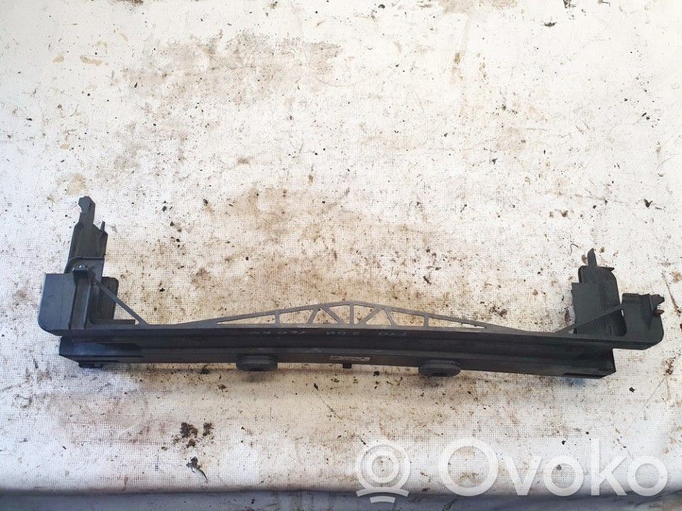 BMW 5 F10 F11 Convogliatore ventilatore raffreddamento del radiatore 