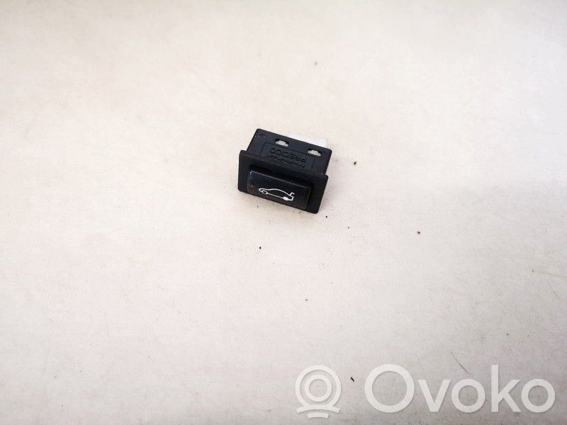 BMW 5 F10 F11 Comutator deschidere hayon 