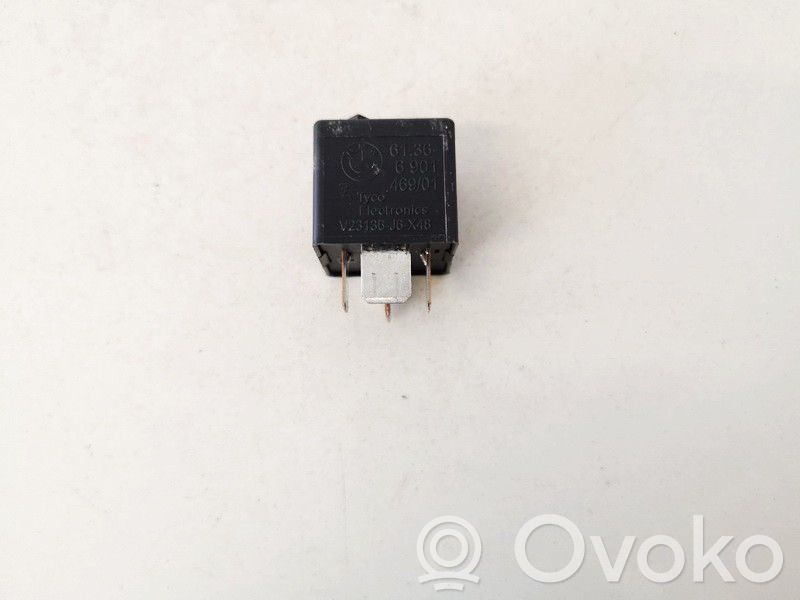 BMW 5 F10 F11 Autres relais 