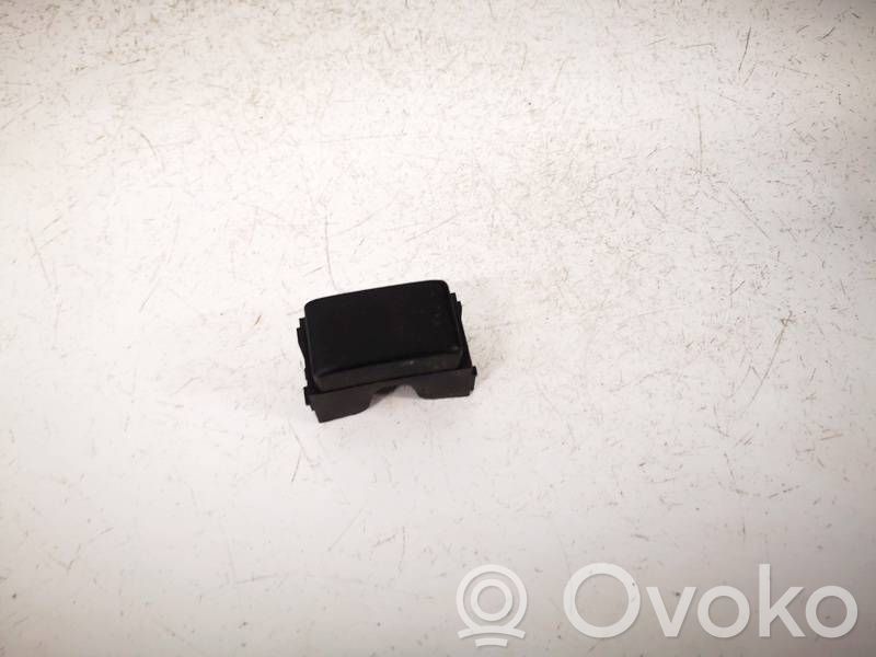 Nissan Juke I F15 Altra parte interiore 