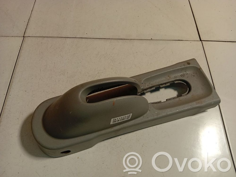 Nissan Pixo Inne części wnętrza samochodu 