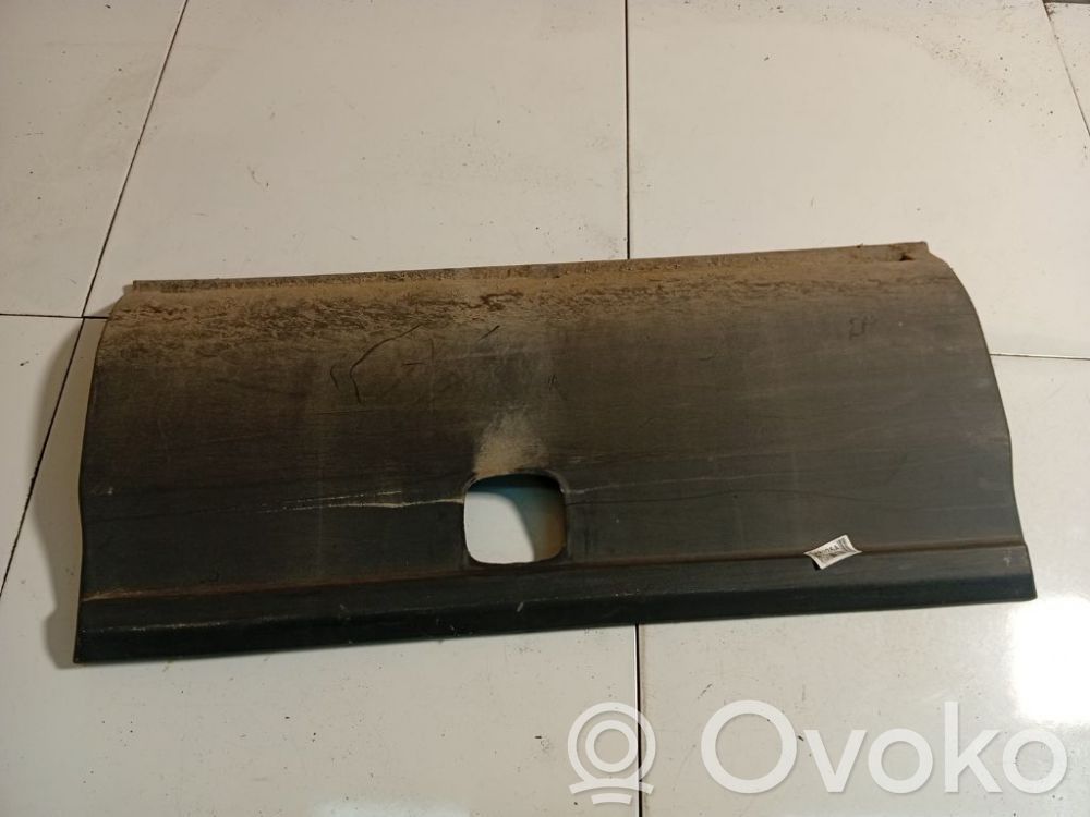 Iveco Daily 30.8 - 9 Rivestimento portiera posteriore (modanatura)