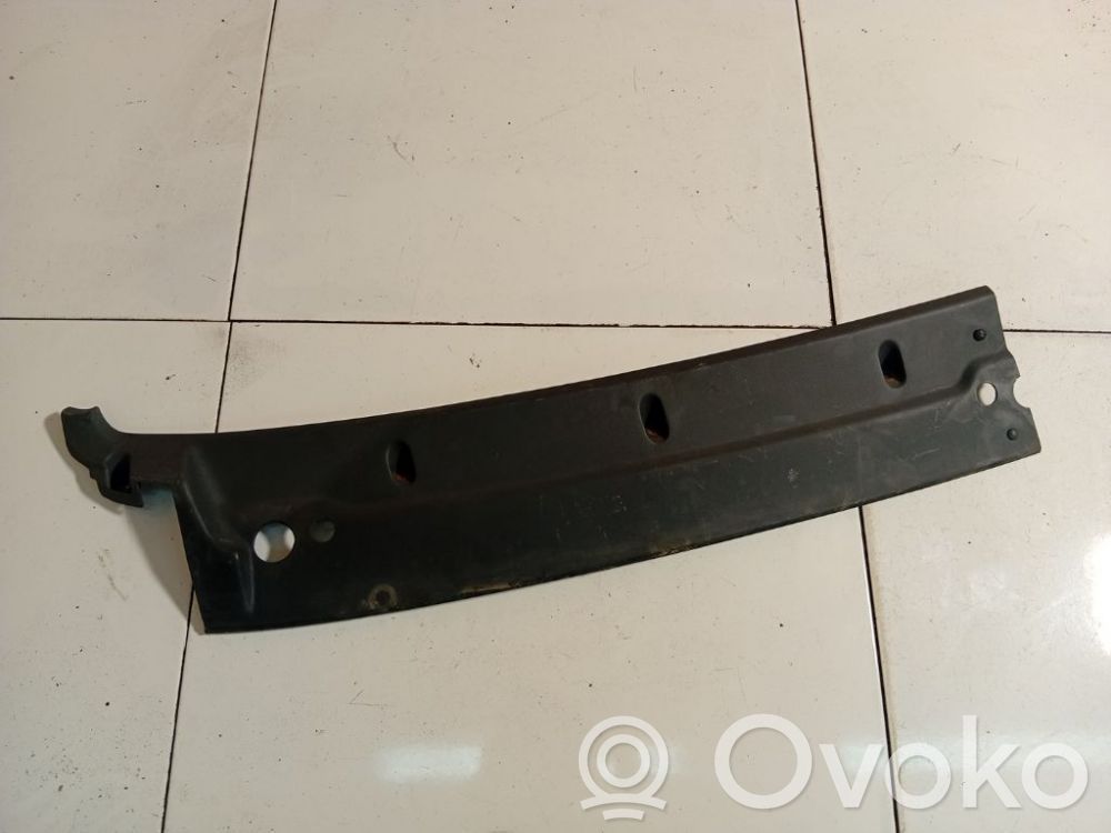 Iveco Daily 30.8 - 9 Rivestimento del tergicristallo 