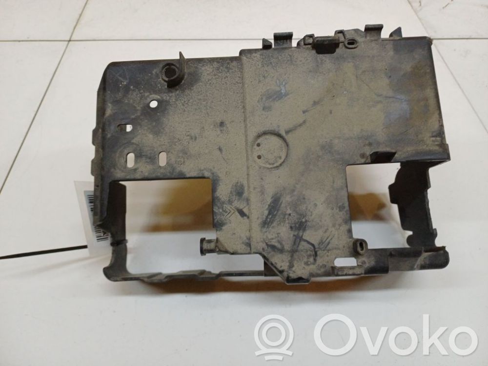 Peugeot 508 Support boîte de batterie
