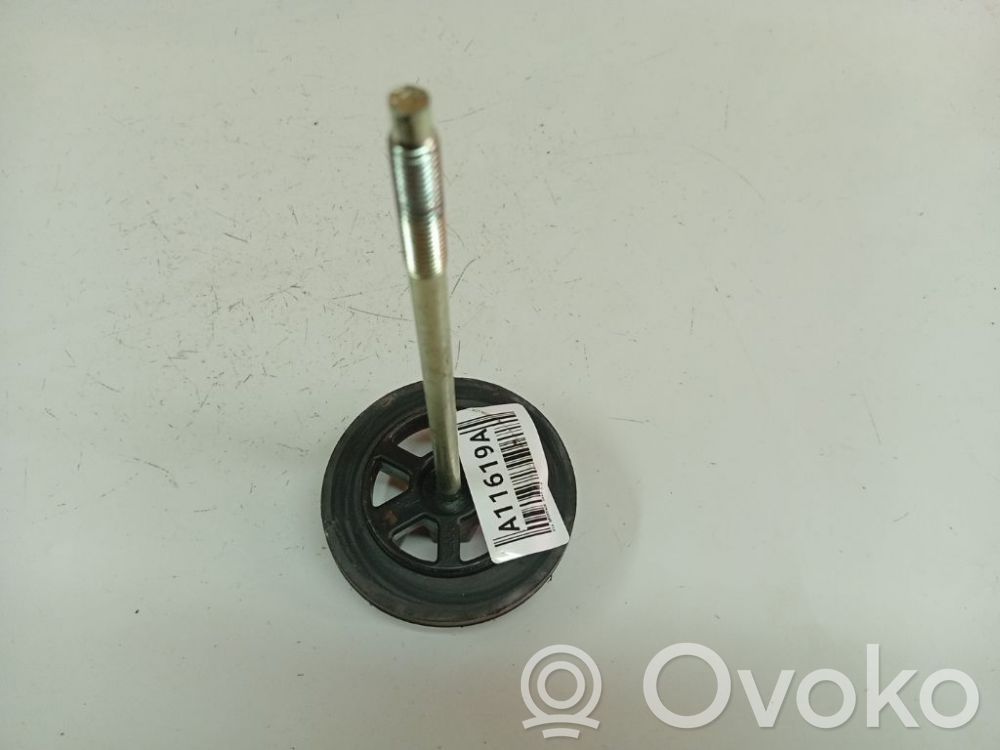 Șurub fixare roată de rezervă   628502E200,628502E200,628502E200