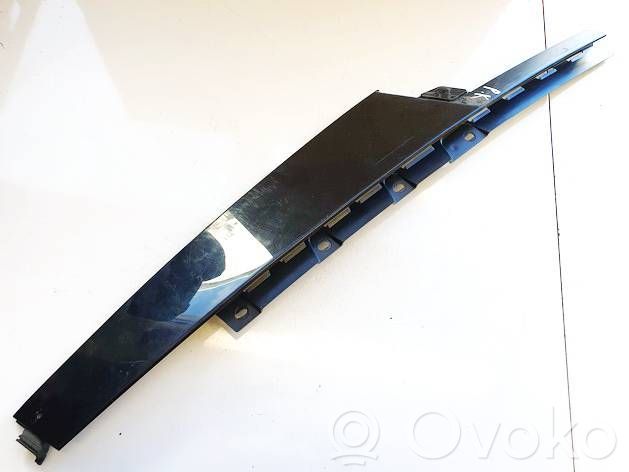 Muu etuoven verhoiluelementti   J9D320555AB,J9D320555AB,J9D320555AB