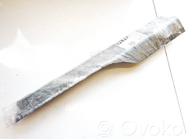 BMW 7 F01 F02 F03 F04 Copertura del rivestimento del sottoporta anteriore