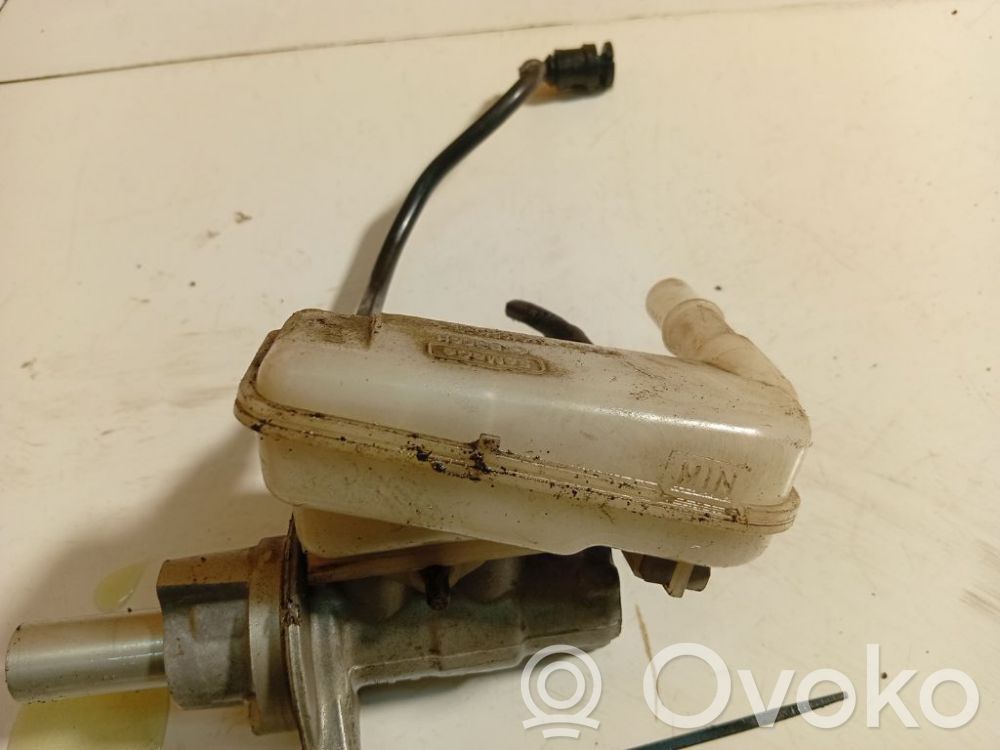 Ford Fiesta Zbiornik płynu hamulcowego 