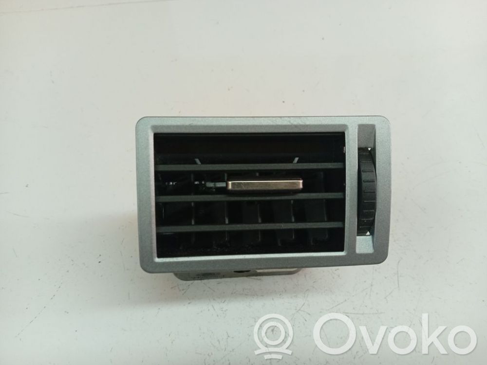 Ford Focus C-MAX Rejilla de ventilación central del panel