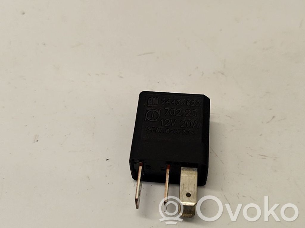 Opel Corsa D Autres relais