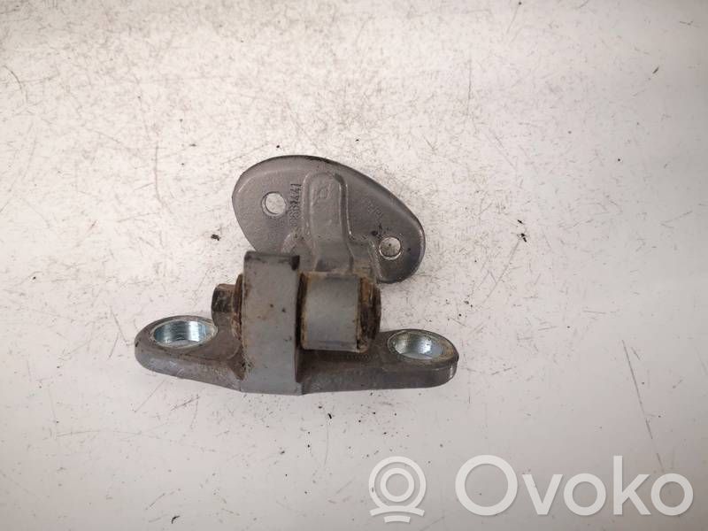 Volvo V50 Bisagra inferior de la puerta trasera 