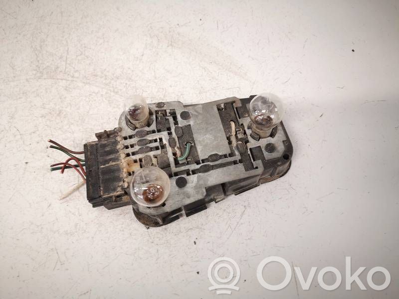 Audi 80 90 B2 Suport becuri lampă spate 