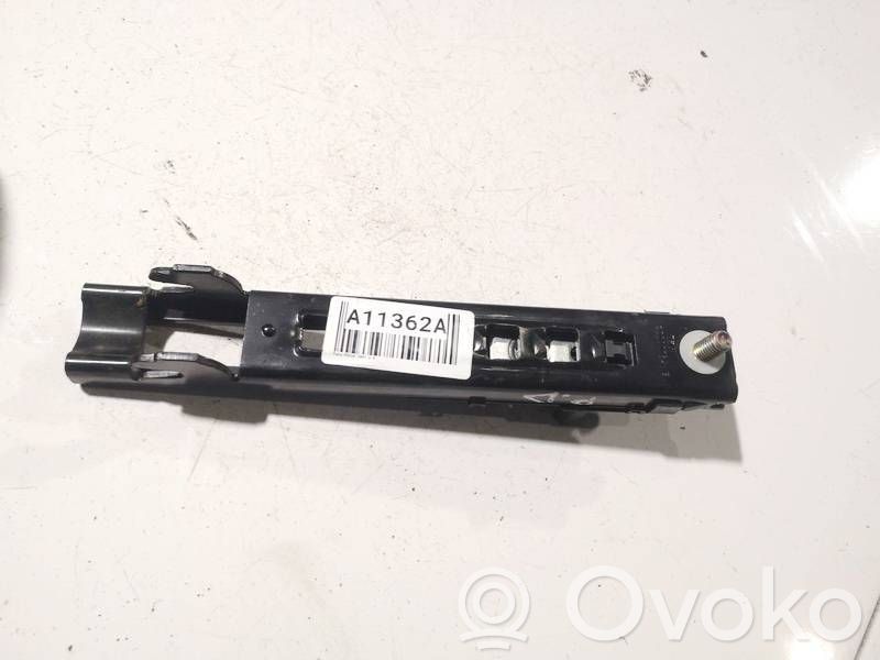 Ford Focus Sicherheitsgurt-Einstellschiene 