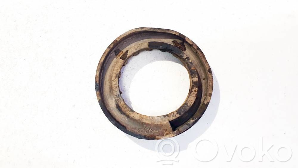 Etukierrejousen kumituenta   3M515599BC,3M515599BC,3M515599BC