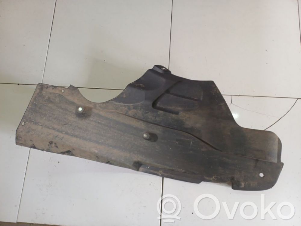Chrysler Sebring (JS) Pare-boue passage de roue avant 