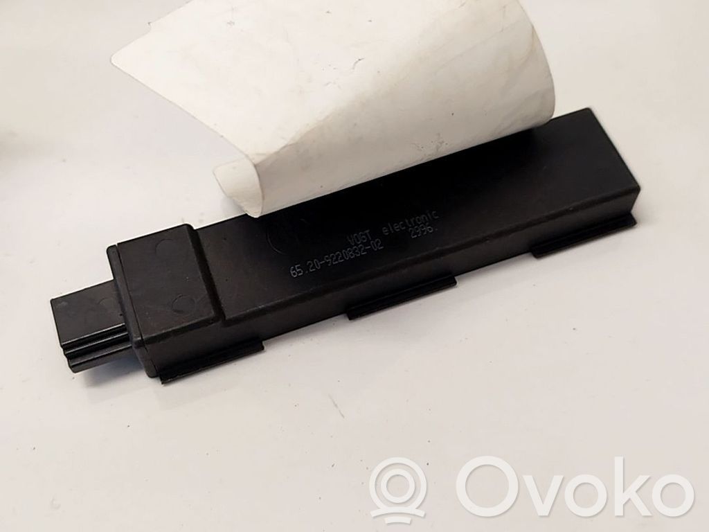 BMW 3 F30 F35 F31 Unitate control antenă