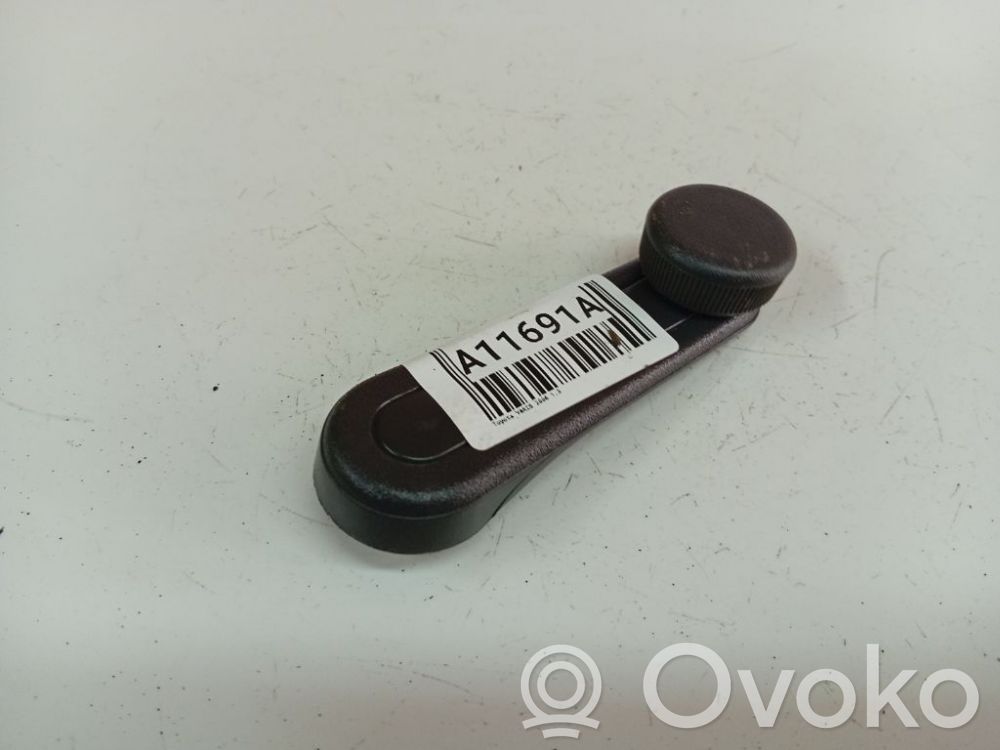 Toyota Yaris Asa de la ventanilla de la puerta delantera