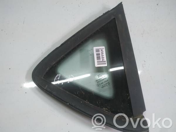 Ford Fiesta Geam lateral spate