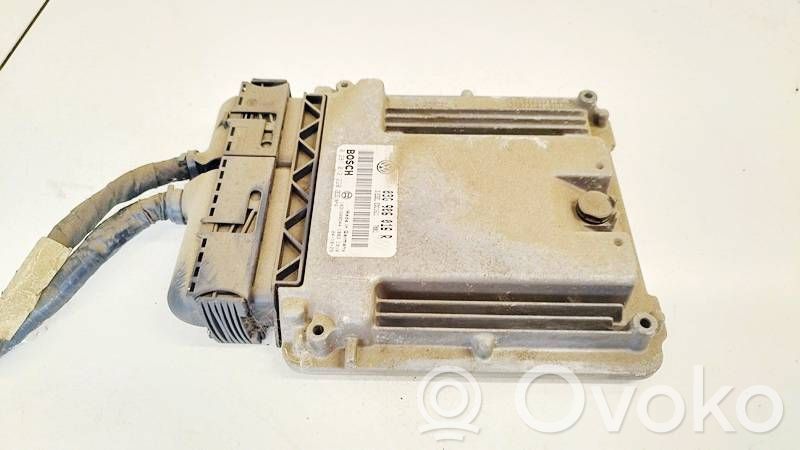 Volkswagen Golf Plus Sterownik / Moduł ECU 