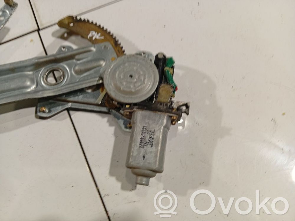 Suzuki Ignis Motor del regulador de la ventanilla de la puerta delantera