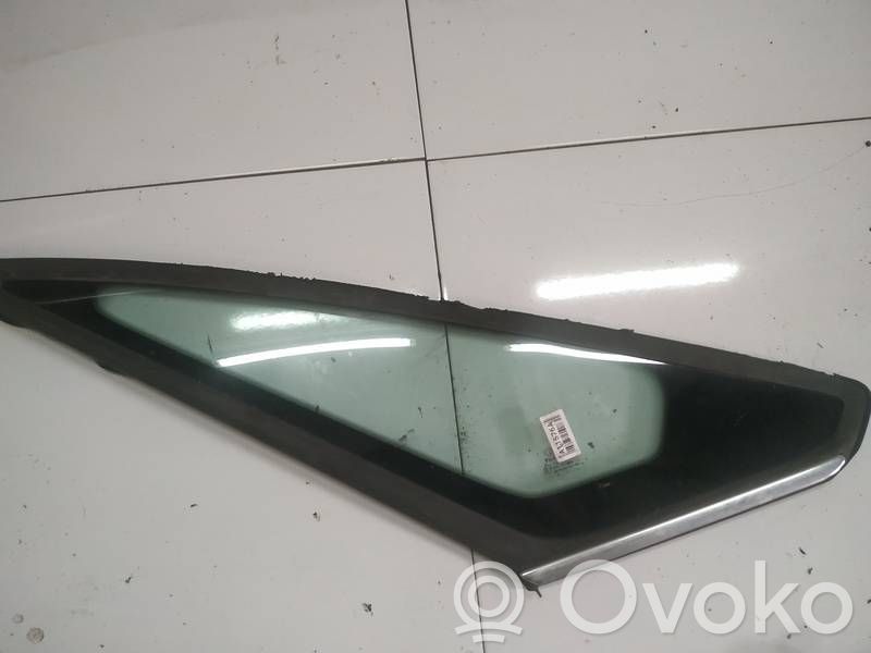 Ford Galaxy Fenêtre triangulaire avant / vitre