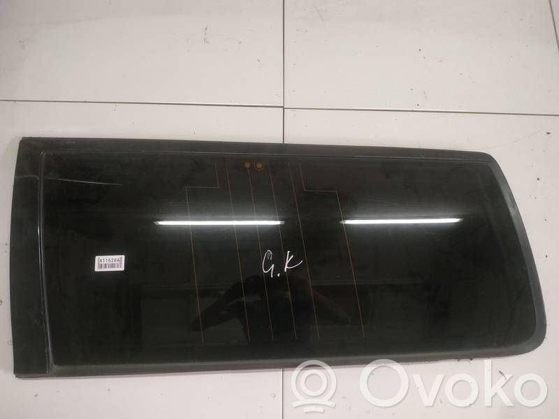 Volvo V70 Vitre latérale arrière
