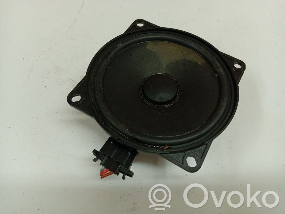 Volkswagen Golf V Haut-parleur de porte avant