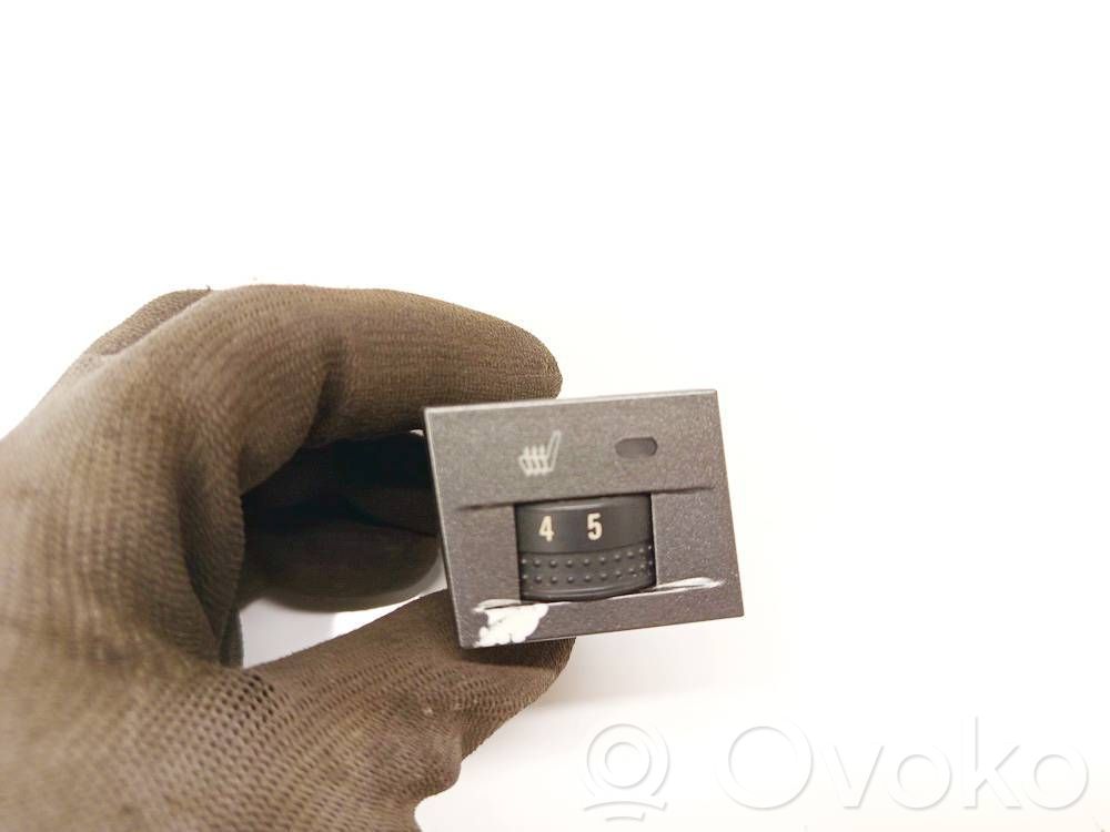 Opel Vectra C Interruptor de calefacción del asiento