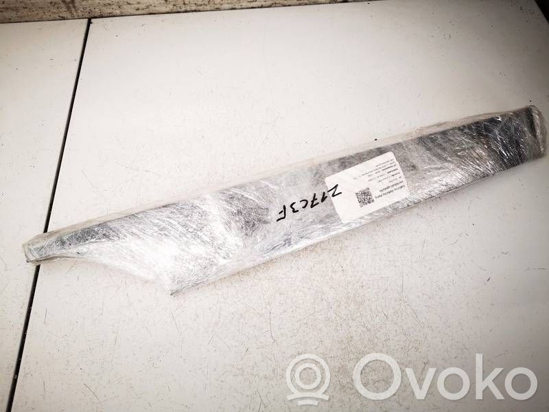 BMW 1 F20 F21 Muu takaoven verhoiluelementti 