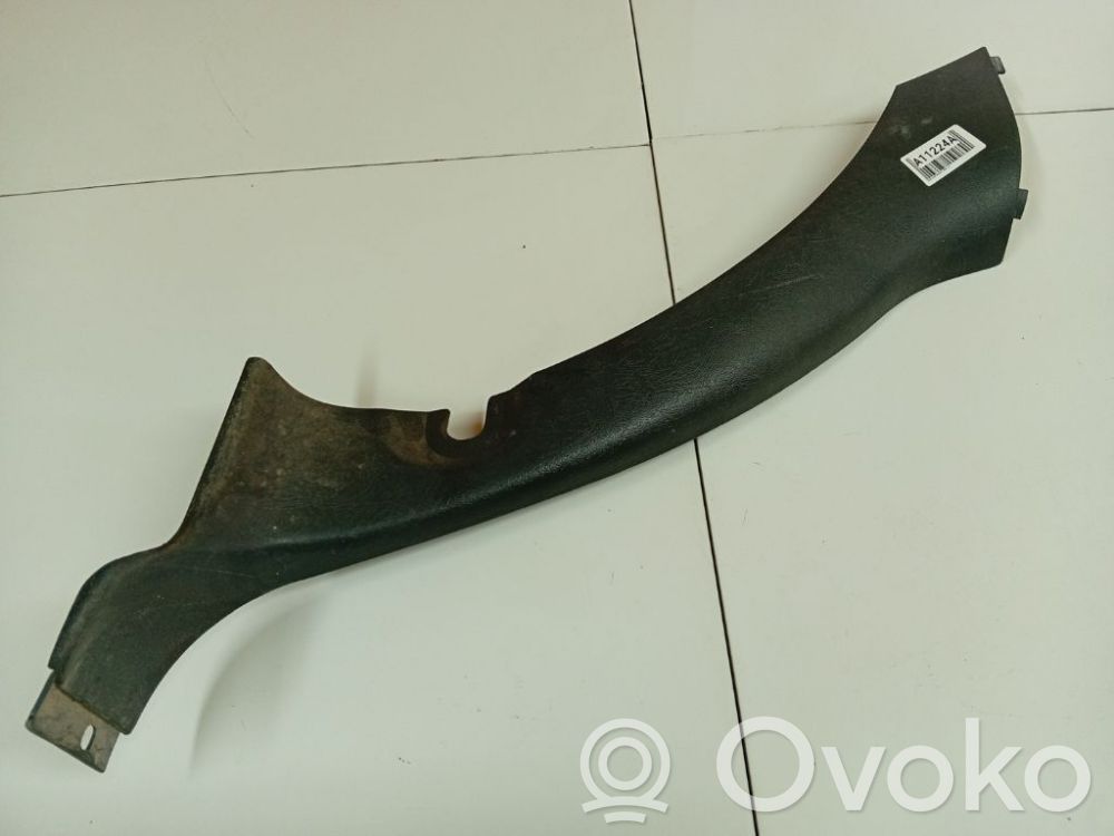 Chevrolet Blazer Rivestimento montante (C)