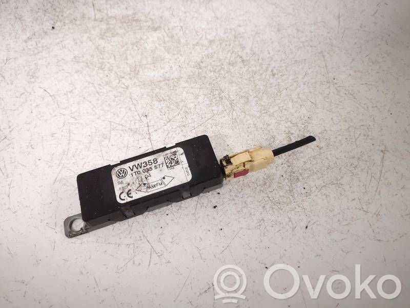 Volkswagen Touran I Steuergerät Antenne 