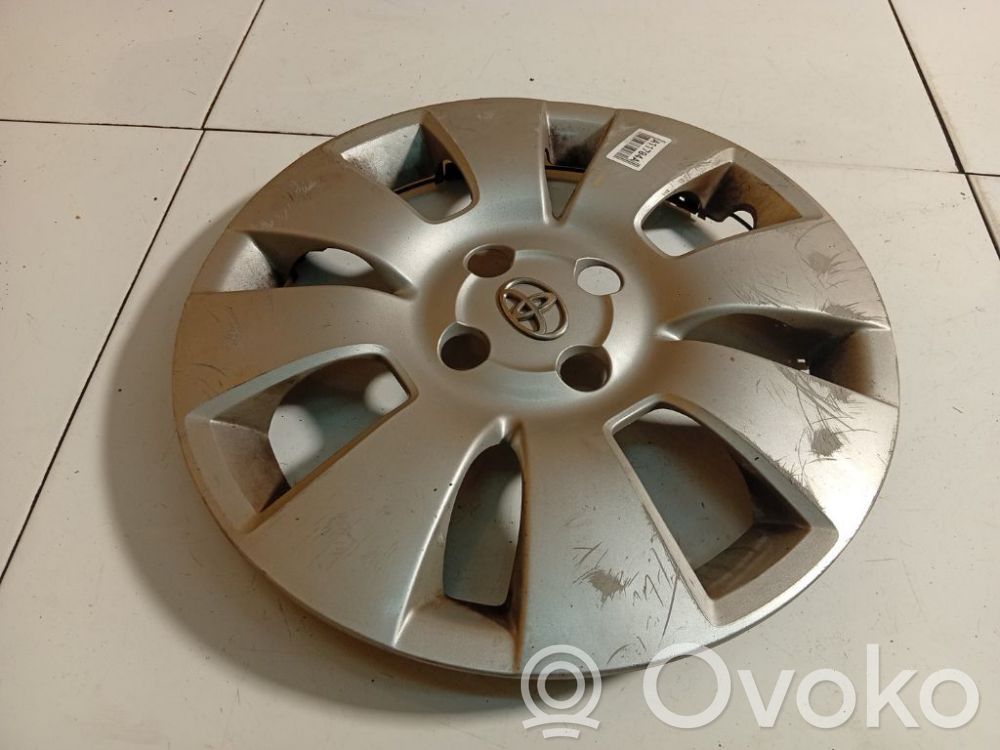 Toyota Yaris R15-pölykapseli 