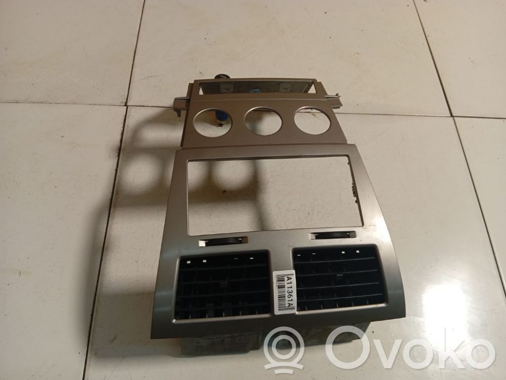 Dodge Avenger Grilă ventilație centrală 