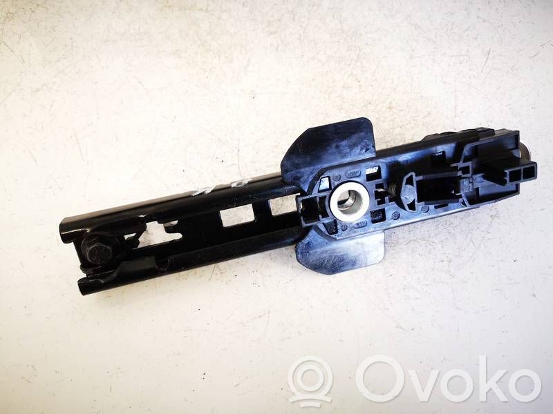 Volvo V40 Riel de ajuste del cinturón de seguridad