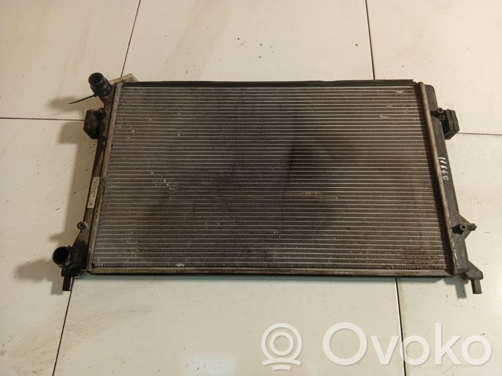 Volkswagen Golf V Radiatore di raffreddamento