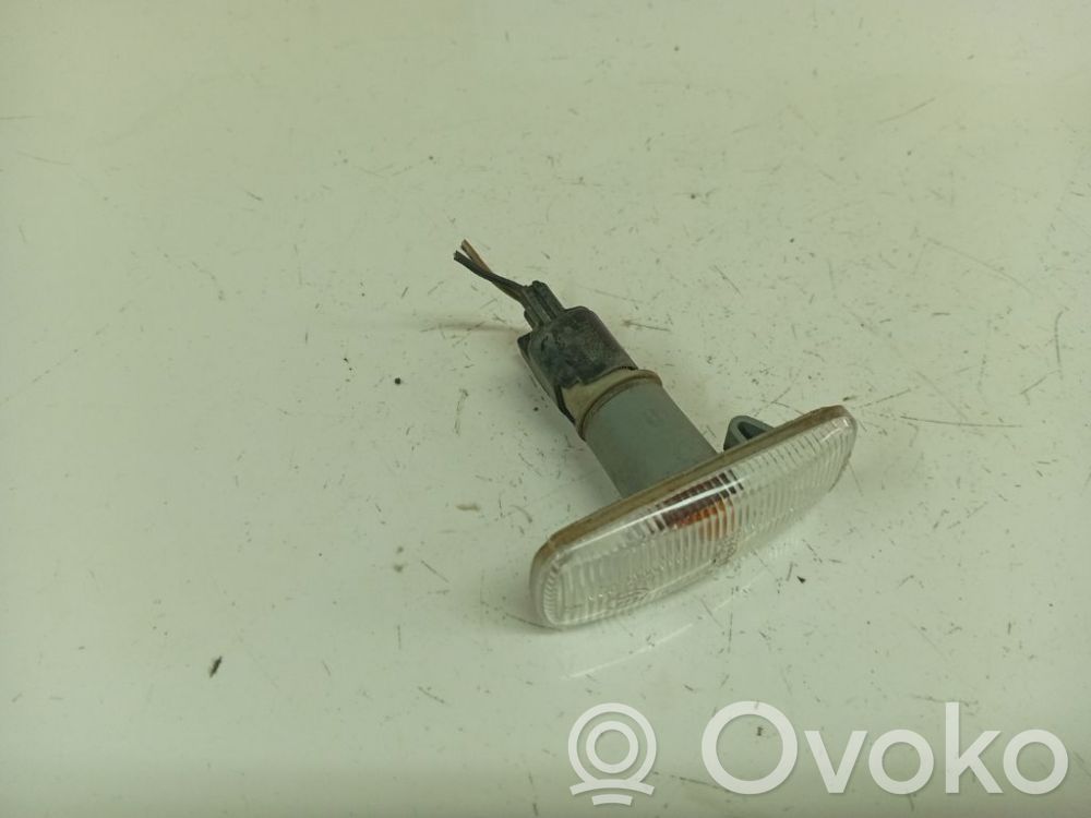 Dodge Avenger Seitenblinker 