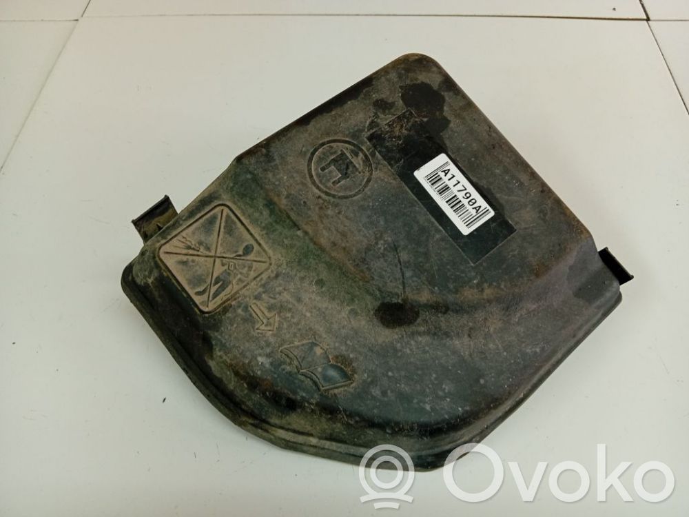 Citroen Berlingo Tapa de caja de fusibles